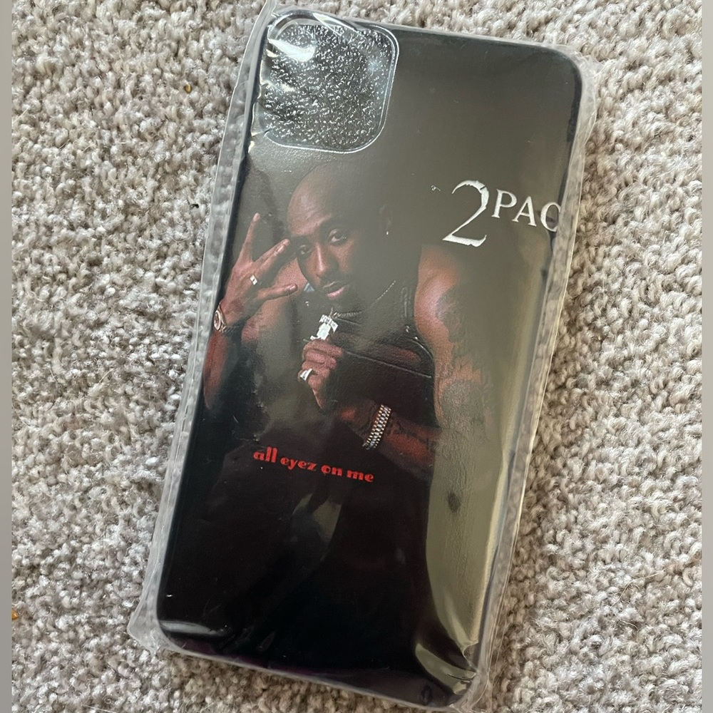 2pac IPhone cases